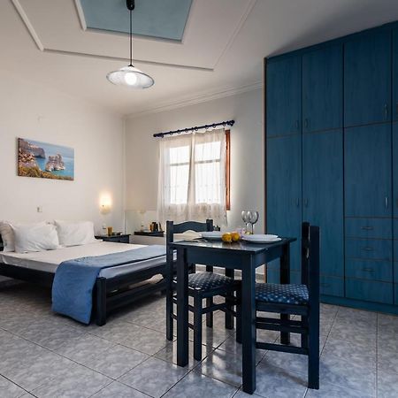 Kleo΄S Appartment Adamantas  Luaran gambar
