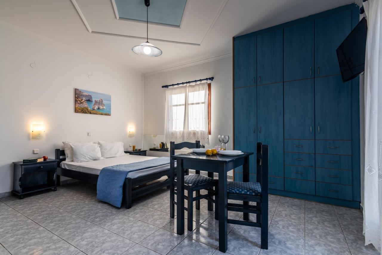 Kleo΄S Appartment Adamantas  Luaran gambar
